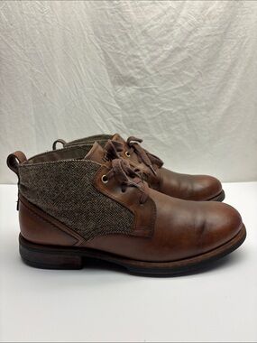 UGG Men's Brown Leather & Tweed Chukka Boots, SZ 14, box 23